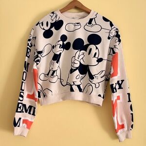 H&M Cropped Mickey Mouse Print Sweater Kids size 12-14 EUC Never Worn